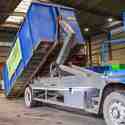 Vrachtwagenchauffeur recycling