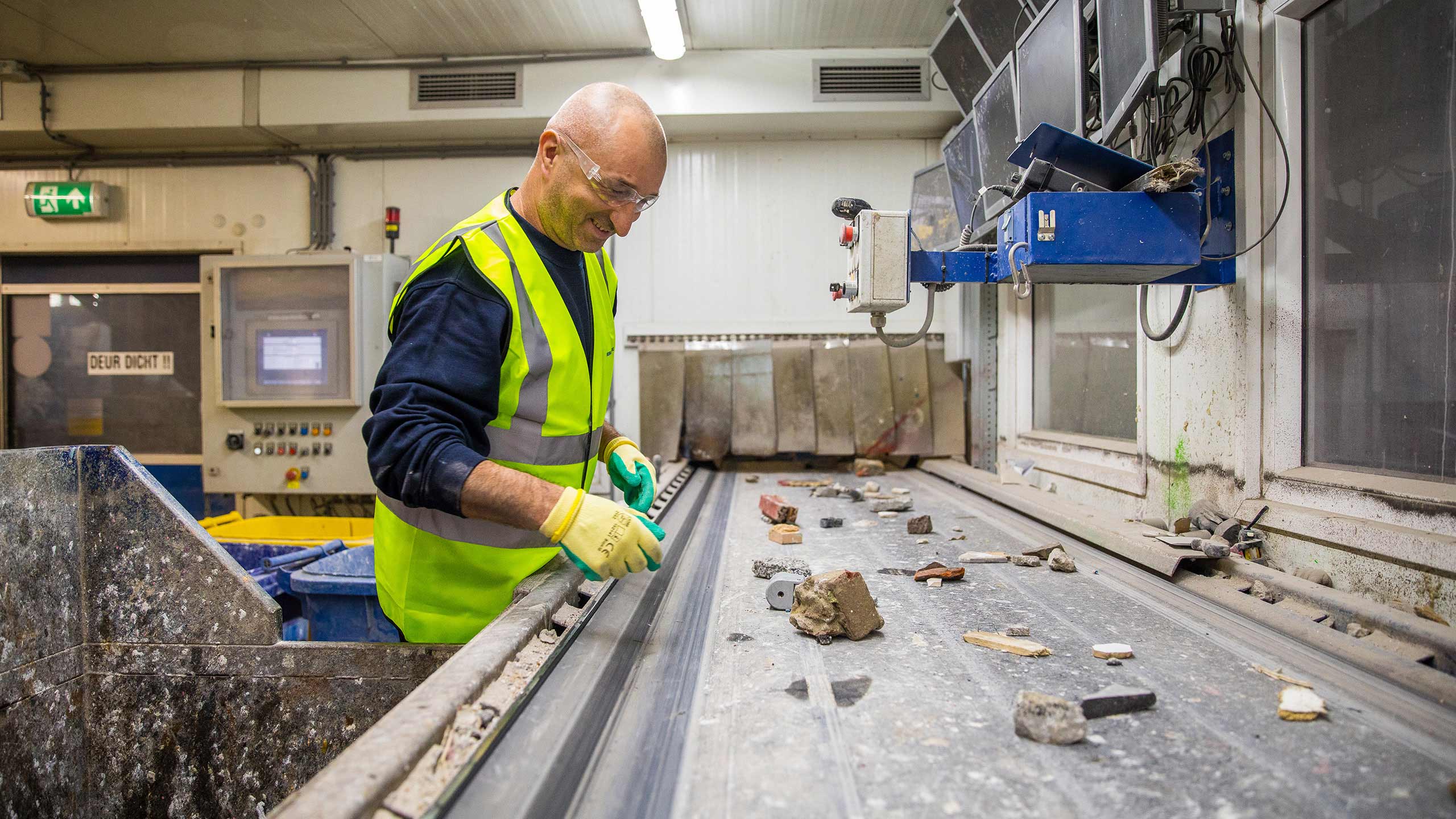 Handenwerk is mensenwerk