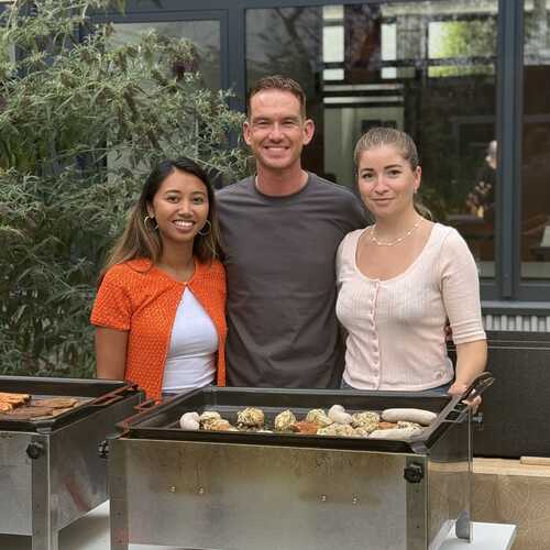 Vestiging Amsterdam verbreekt recordaantal arbeidsuren